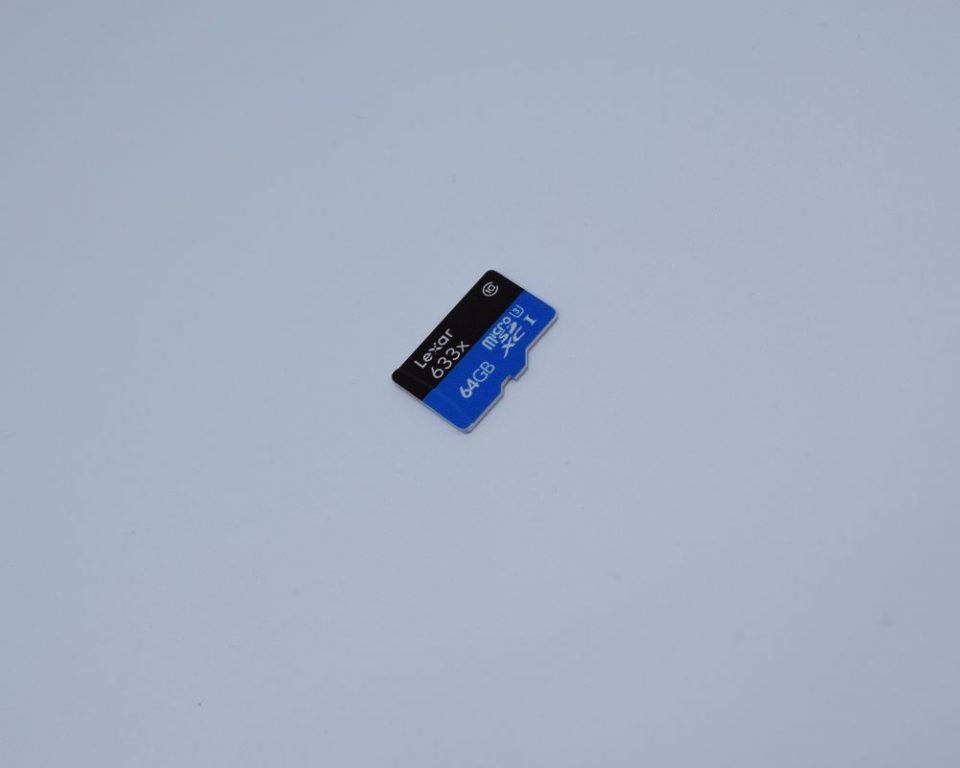 Is a Sim Card the Same as an SD Card? [Answered] | Techosaurus Rex